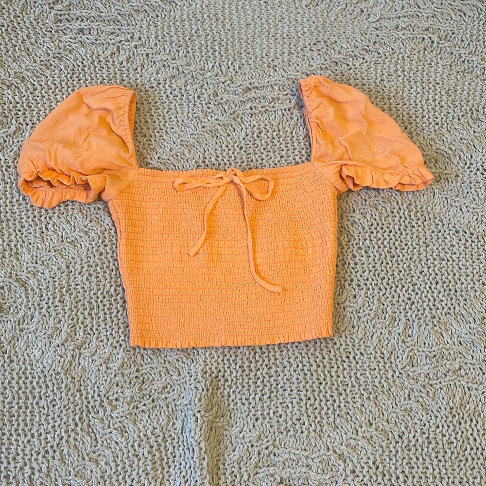 Aritzia Wilfred orange crop top